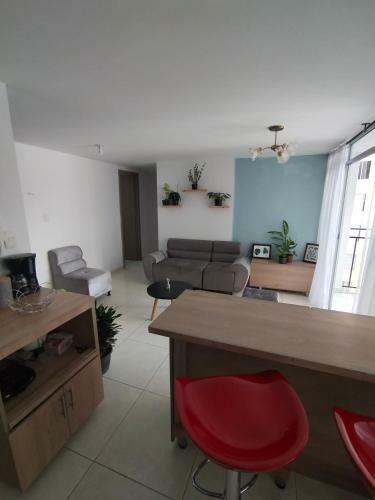 Apartamento Espacioso Y Familiar Apto