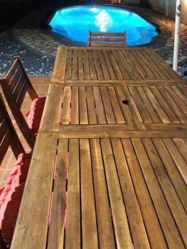Private Villa With Pool 5 Mins Walk From The Beach