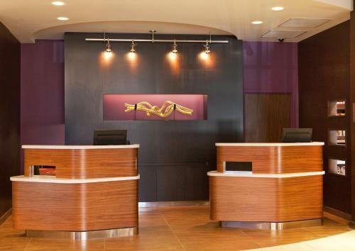 Hotel Courtyard By Marriott Syracuse Downtown At Armory Square