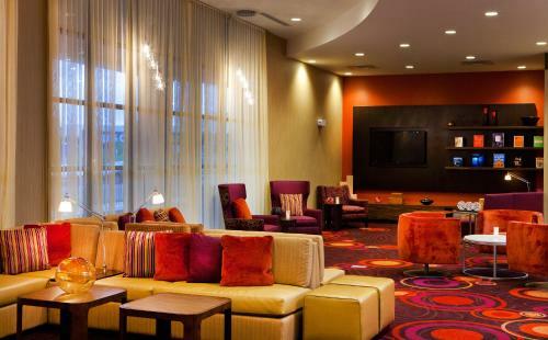Hotel Courtyard By Marriott Syracuse Downtown At Armory Square