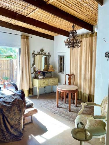Hostal French Kisses