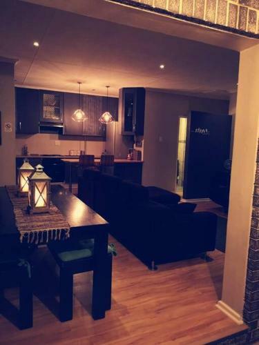 Apartamento Stylish Open Plan Townhouse