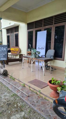 Hostal Acirasa Homestay Medan