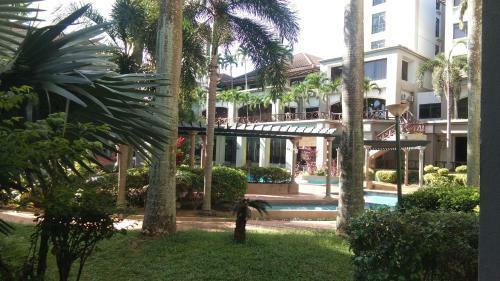 Hotel Oyo Home 90533 Nomadic Town Condo