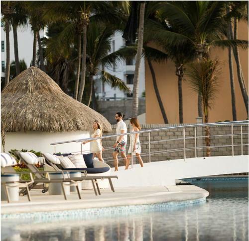 Apartamento 3bdr Condo Righ On The Beach - In Golden Zone