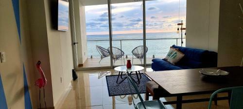 Apartamento 3bdr Condo Righ On The Beach - In Golden Zone