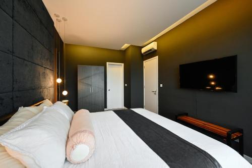Saigon City View Apartment & Pool, Ho Chi Minh City