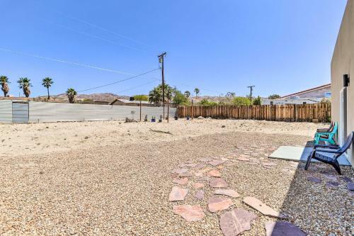 Desert Hot Springs Home Large Yard, Mtn View