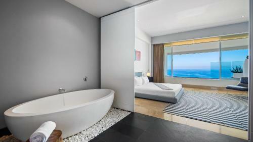 1002 Avalon 1002 Top View Amp Private Pool 10th Flr