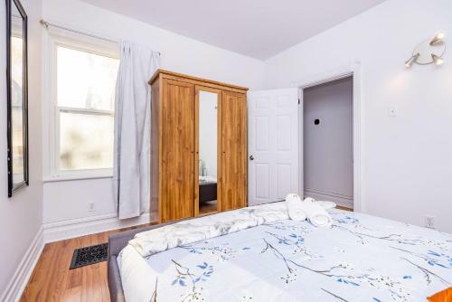 Apartamento Cozy & Warm - 2br Apt With King Bed - Steps From Byward Market