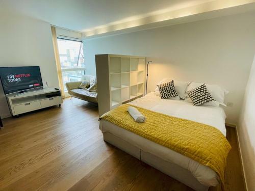 Pass The Keys Studio Apartment In The Iconic Cube