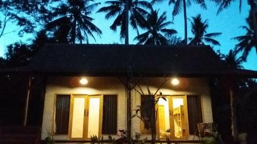Albergue Jungle House - Surf & Stay