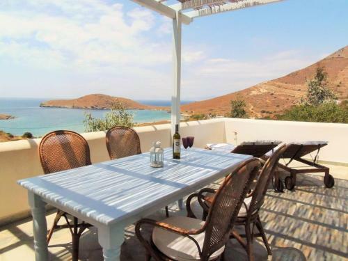 Amazing Villa With Sea Views In Syros Greece