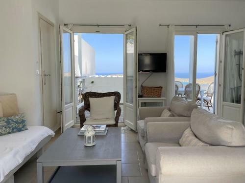 Amazing Villa With Sea Views In Syros Greece
