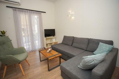 Platytera Apartment