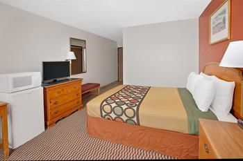 Hotel Super 8 Crystal Lake