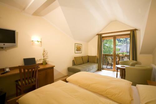 Hostal Hotel Garni Sallerhof