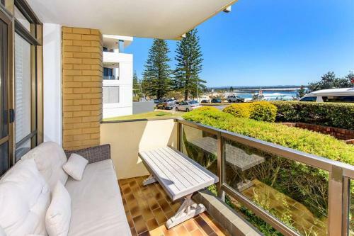Apartamento Beachside Bliss - Location, Location At Town Beach