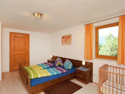 Beautiful Apartment In �tz With Garden