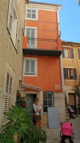 Charmante Maison De Village Au C?ur De Biot