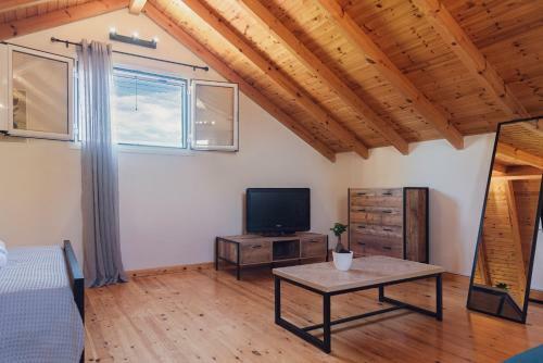 Burnelia Vacation House