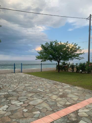 Gritsa Paradise Seaside House