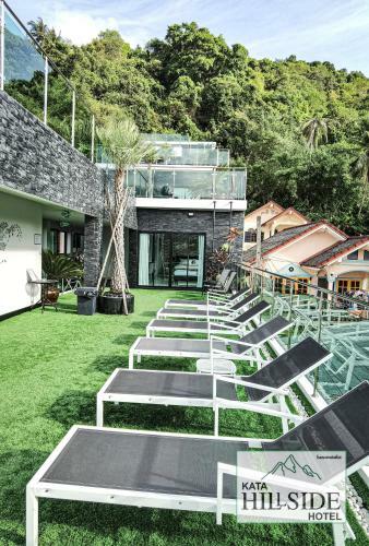 Kata Hillside Hotel
