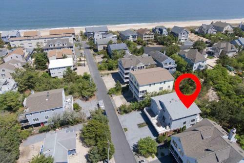 Tower Shores -- 39562 Admiral