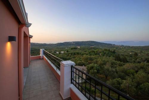 Apartamento Spacious House With Extraordinary View In Corfu