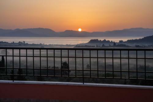 Apartamento Spacious House With Extraordinary View In Corfu