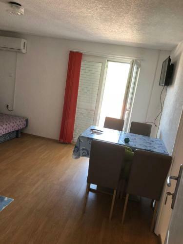 Senita's Rooms & Apartments