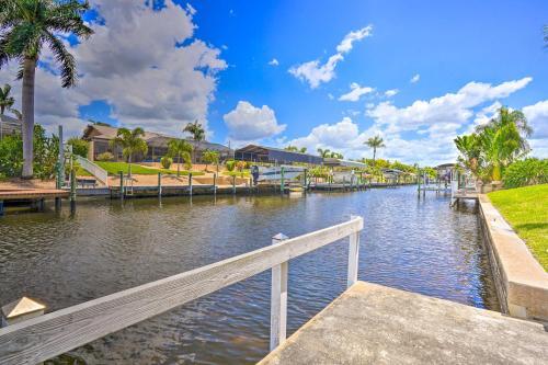 Bright Cape Coral Home Canal Access On-site!