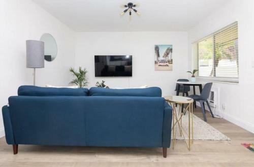 Apartamento Modern Garden Getaway W/ Parking & Patio