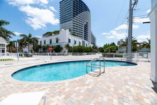Apartamento Bayshore Breeze 7 - King Bed, Kitchen, Parking