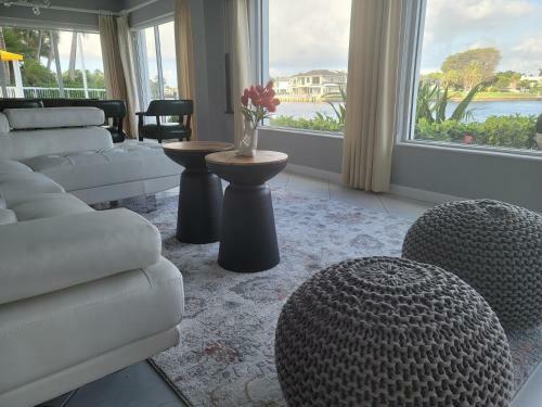 Apartamento Waterfront 4br 3b,intercoastal,pool,5 Min Walk 2 Beach