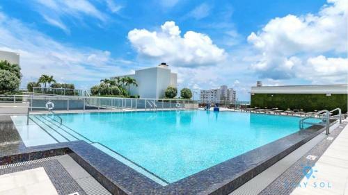 Posada 5 Beachfront Condo Infinity Pool Hollywood Beach Broadwalk