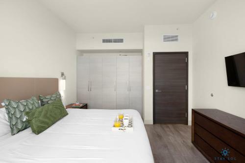 5 Rooftop Pool Balcony Hollywood Beach Broadwalk