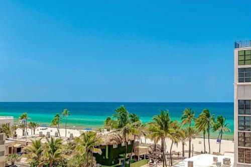 5 Rooftop Pool Balcony Hollywood Beach Broadwalk