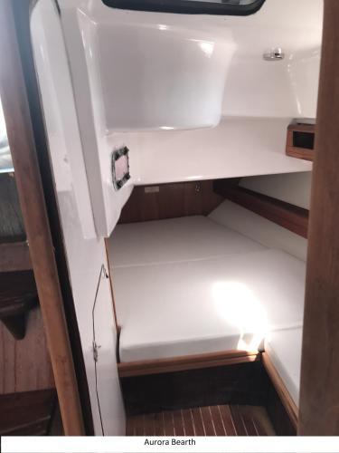 Hotel 46 Ft Bavaria Sailboat