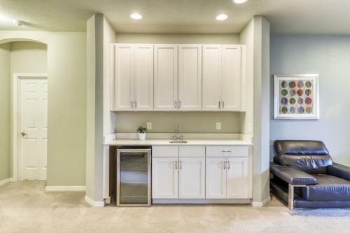 The Oak Door Retreat