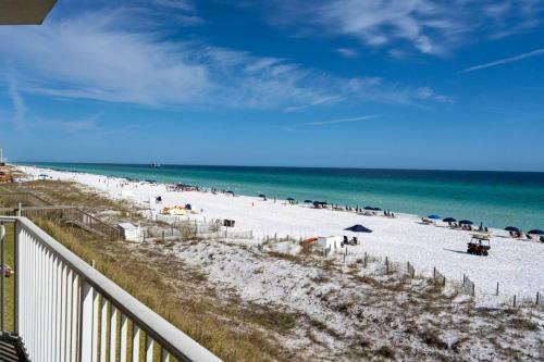 Crystal Dunes 204 By Destin Getaways