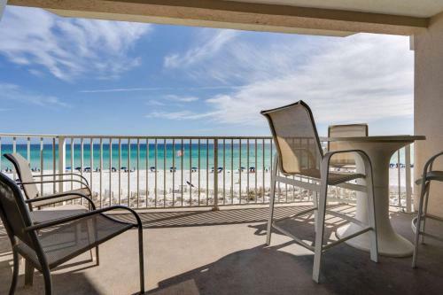 Crystal Dunes 204 By Destin Getaways