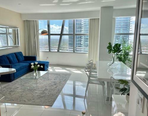 3 Bedroom Apartment In Brickell