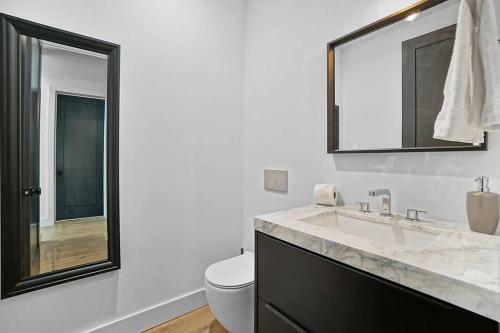 Villa Rav 4brm/3bth Pool, Hot Tub And Parking