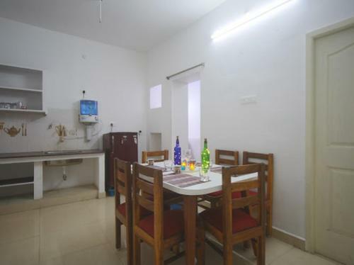 2bhk Villa In Rock Beach