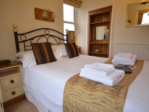 Hostal Southview Guest House & Indoor Pool