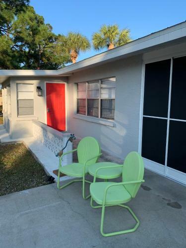 Venice Island - Dog Friendly - Walk To Beach - Work Ready
