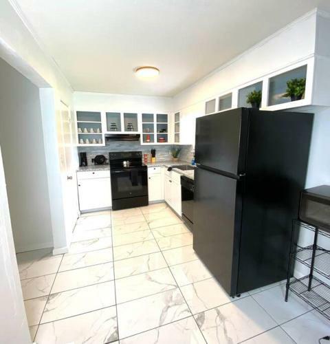 Luxurious Hidden Oasis 4bd Near Downtown Albany, Ga