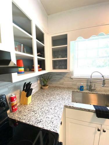 Luxurious Hidden Oasis 4bd Near Downtown Albany, Ga