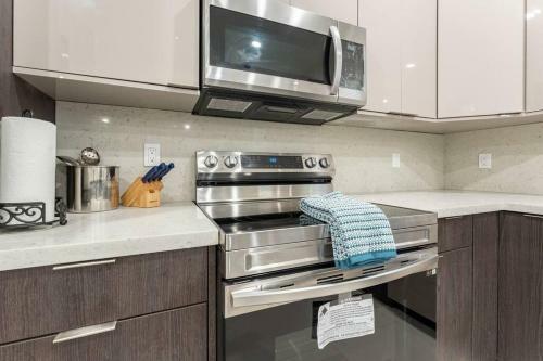 **new**gorgeous 3bedroom Minutes From Beach